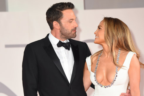 Affleck et Lopez, photographiés en septembre 2021, quelques mois seulement après avoir ravivé leur relation.
