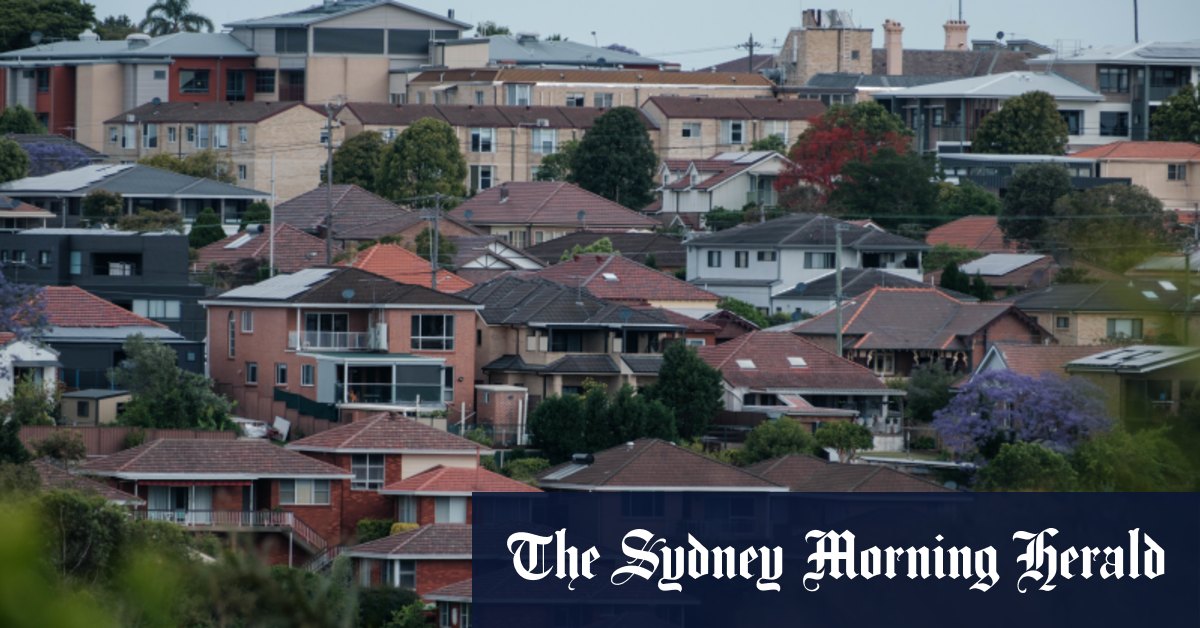 Les Australiens font face à de nouvelles hausses d'assurance malgré les inquiétudes liées au coût de la vie