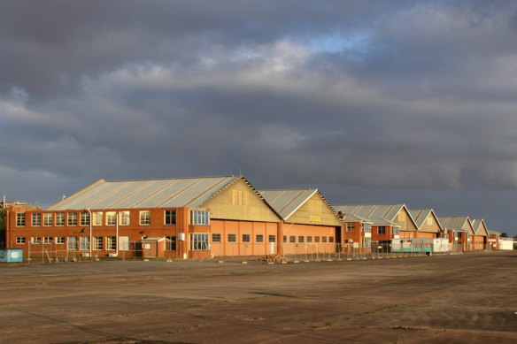La base RAAF Williams à Laverton, Victoria, est une possibilité.