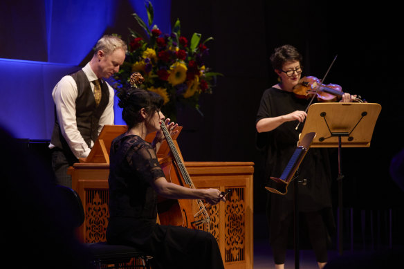 Le trio baroque Latitude 37 a joué trois séries de variations.