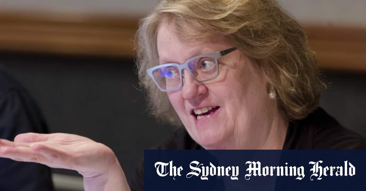 Le Premier ministre Anthony Albanese rend hommage à la sénatrice Linda White, décédée des suites d'un problème de santé