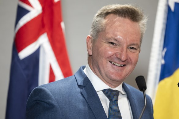 Ministre du changement climatique et de l'énergie Chris Bowen.