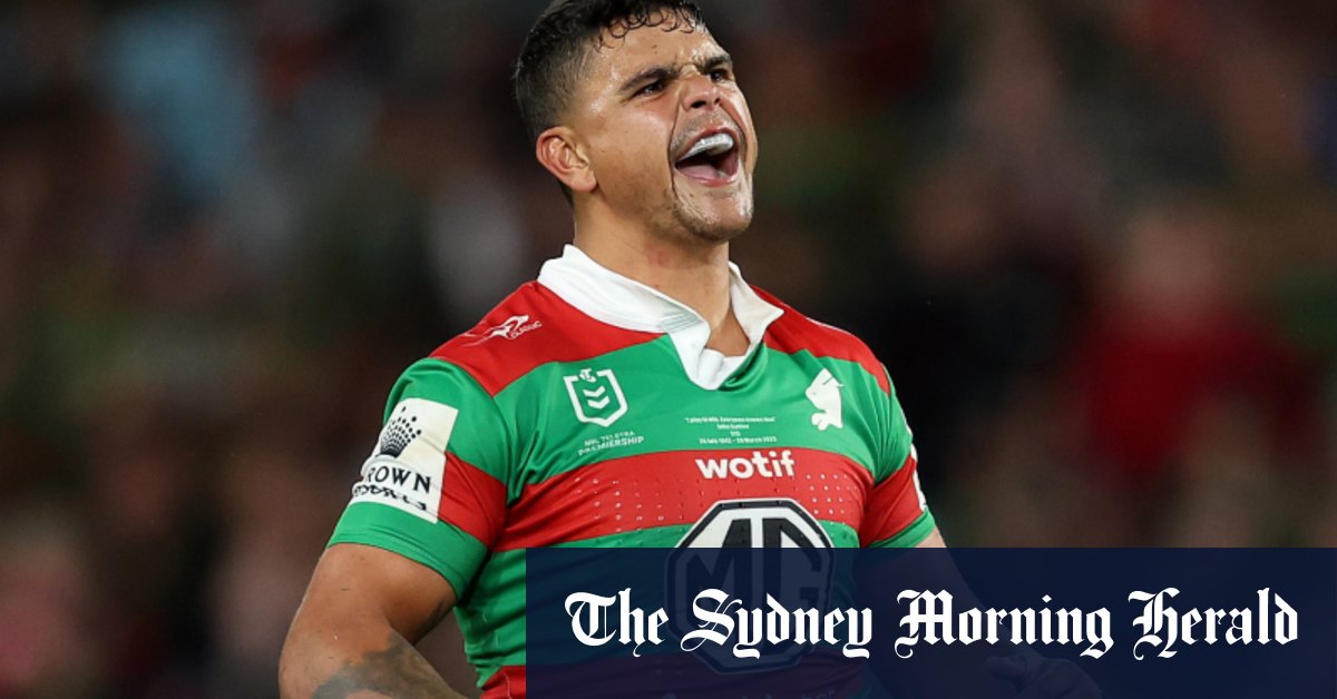 Brad Fittler dit que les joueurs rivaux ne devraient pas commenter l'accusation de racisme de Spencer Leniu alors que les Rabbitohs soutiennent Latrell Mitchell