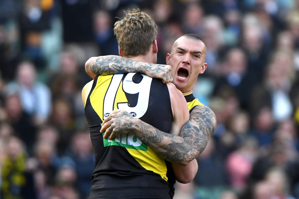La star des Tigres Dustin Martin et Tom Lynch ont été des retraits clés au tour zéro.