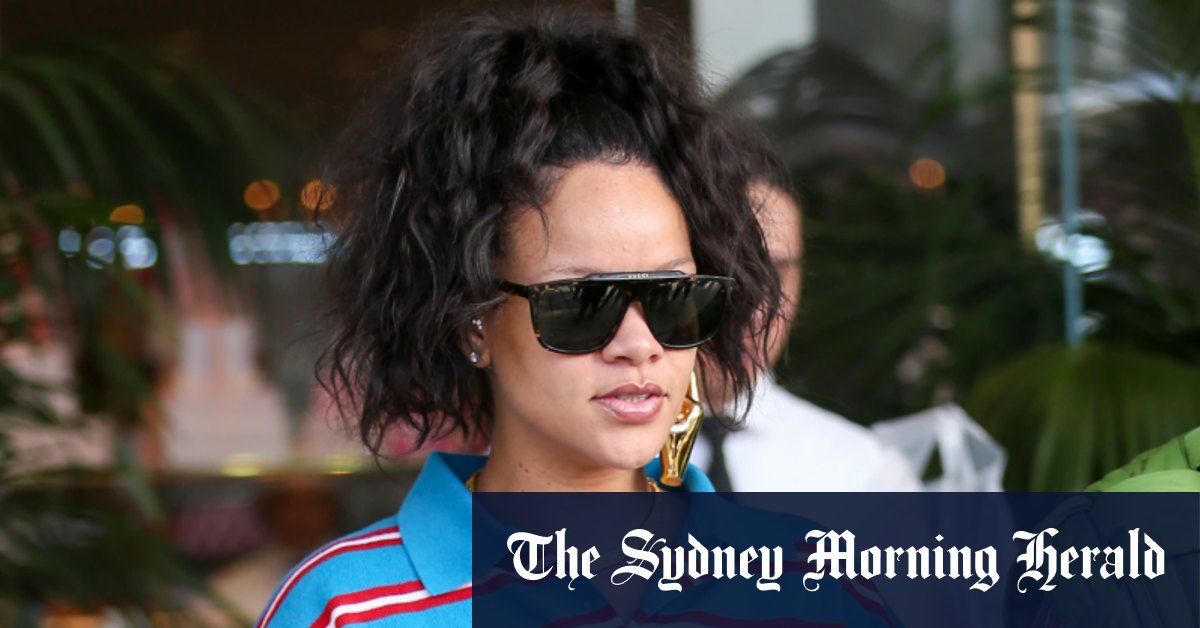 Laissons les polos à leur place, aux papas daggy et aux écoliers