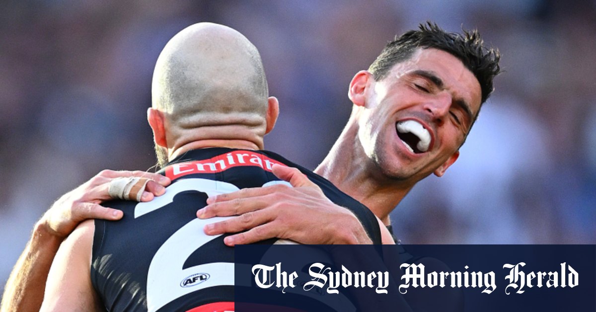 L'entraîneur des Collingwood Magpies, Craig McRae, envisage de laisser Scott Pendlebury et Steele Sidebottom au repos pour le match revanche de la grande finale contre les Lions de Brisbane.