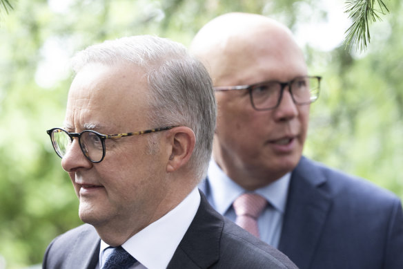 Anthony Albanese et Peter Dutton bénéficient tous deux de l'ancien régime de retraite.