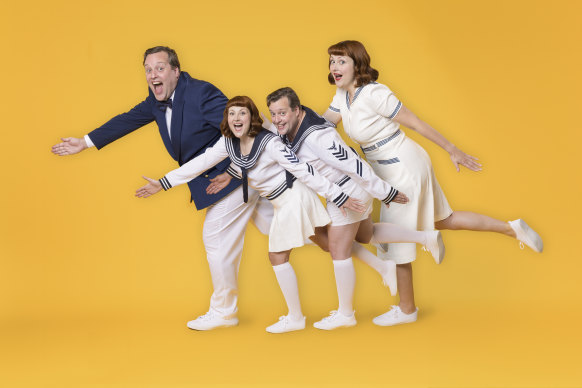 La Revue Old-Timey Vaudeville de la famille Von Donk de Louisa Fitzhardinge et Andrew McClelland est diffusée au Butterfly Club jusqu'au 21 avril.