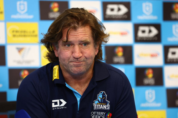 L'ancien entraîneur de Manly, Des Hasler, est maintenant chez les Titans.