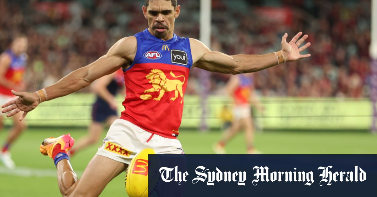 La star des Brisbane Lions, Charlie Cameron, s'échappe avec une amende pour tacle lourd