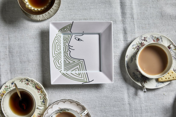Vide-poche « Jean Cocteau – Béatrice », 280 $.
