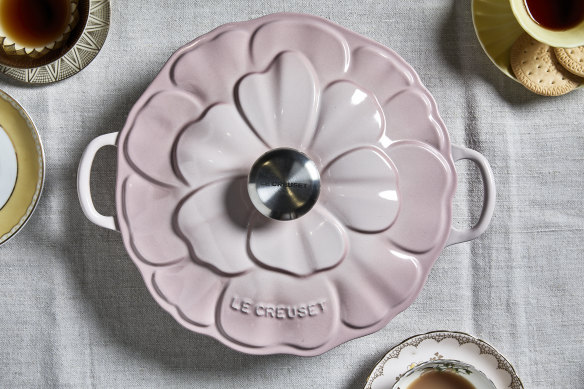 Cocotte « Pétale », 590 $.