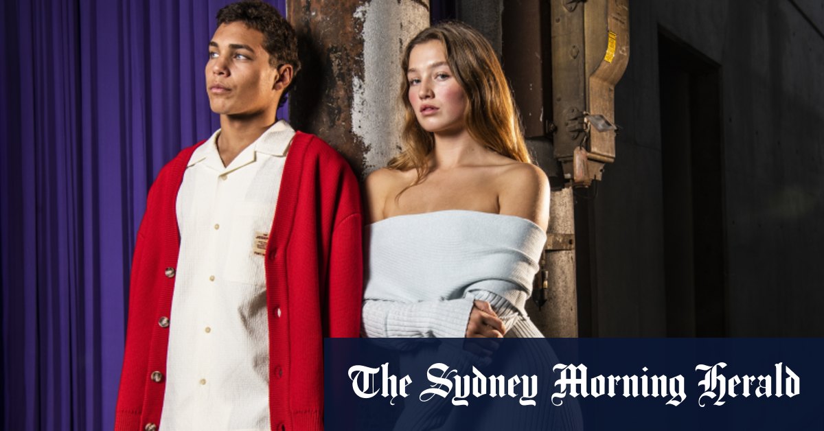 Viktoria & Woods mène la course aux tricots pour l'été