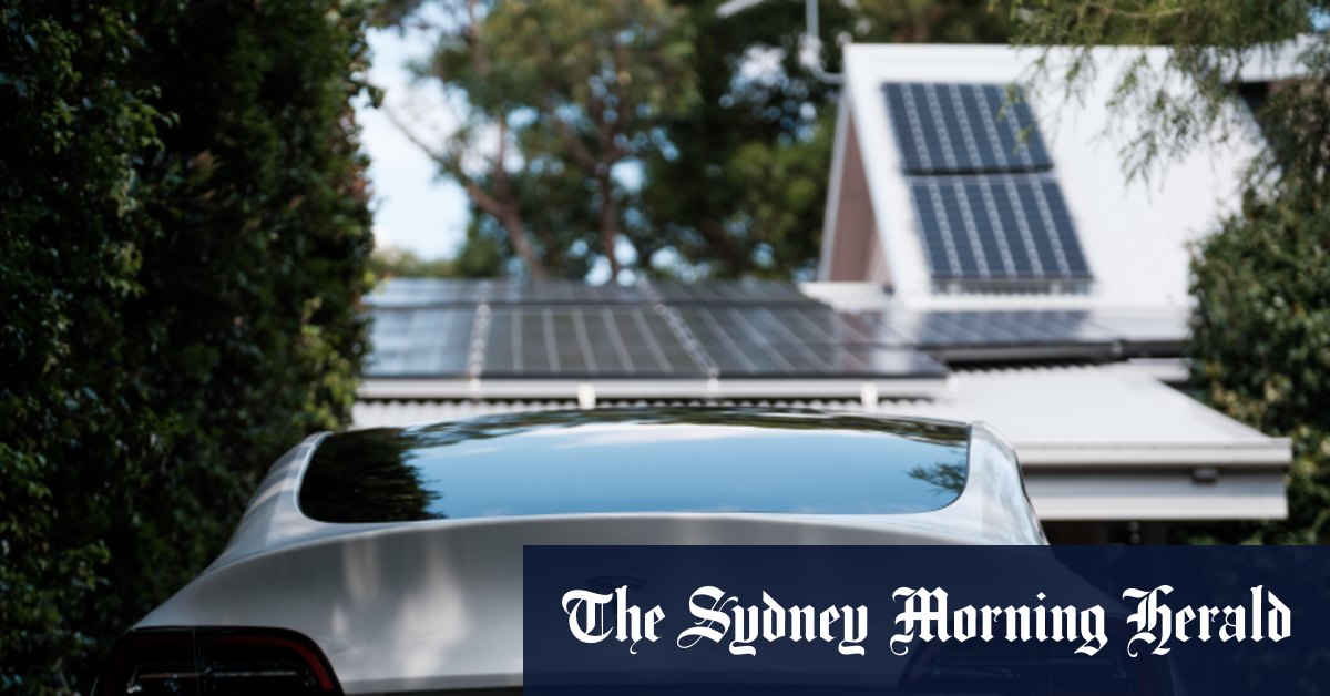 Les propriétaires de panneaux solaires accusés par Ausgrid de produire trop d'électricité