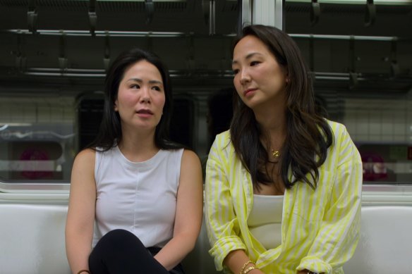 Priscylla Lee et Melanie Lee dans Dancing for the Devil : The 7M TikTok Cult.