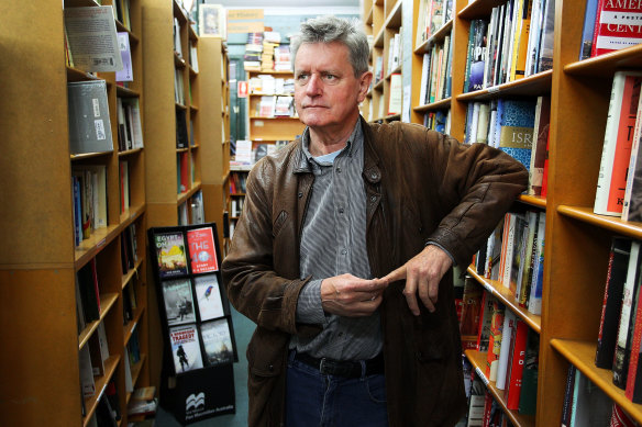 David Gaunt, propriétaire de Gleebooks, pose pour un portrait dans son magasin en 2014.