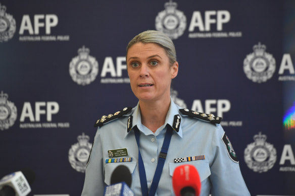 La commissaire adjointe de l'AFP, Krissy Barrett.