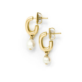 Laura Gordon privilégie les bijoux de la créatrice de Melbourne Allegra Allure pour les occasions spéciales.