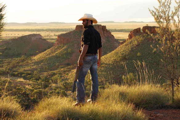 Aaron Pedersen dans Mystery Road.