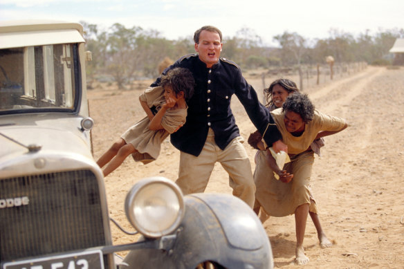 Toujours de Rabbit-Proof Fence. 