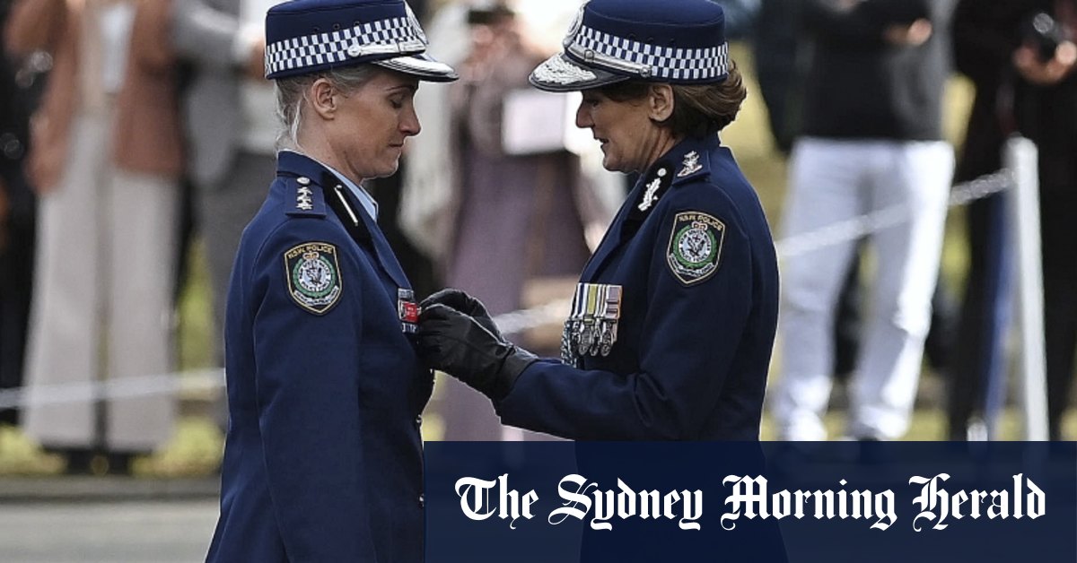 Le policier qui a tiré sur l'attaquant de Bondi Junction reçoit un prix de bravoure