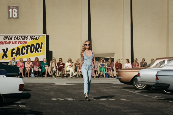 The X Factor : Le dernier film de la trilogie suit Maxine dans le monde sordide des films érotiques des années 80 à Los Angeles.