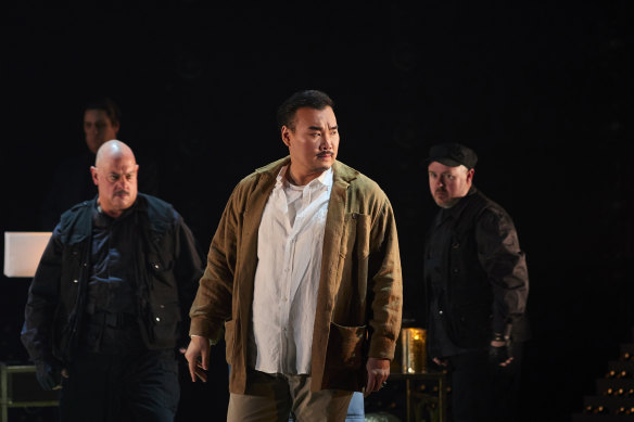 Le talentueux ténor Young Woo Kim était déjà en Australie pour jouer dans la production de Tosca de l'Opéra d'Australie. 