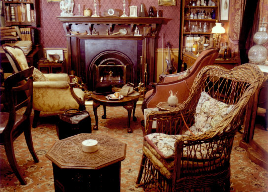 Le bureau de Sherlock Holmes au 221b Baker Street.