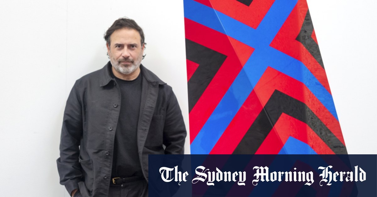 Derrière l'exposition NGV de l'artiste de Melbourne