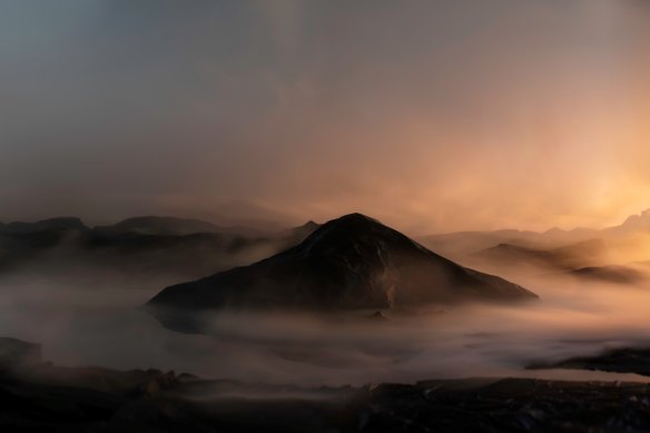 Scotts Peak, par Rosie Hastie.