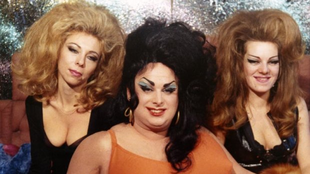 Une projection en grattant et en reniflant le film Female Trouble ouvrira le Sydney Underground Film Festival.