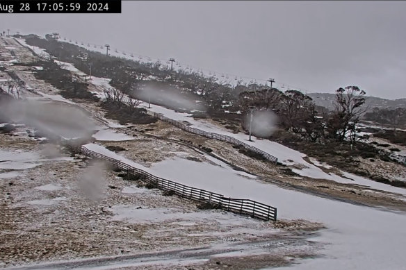 Capture d'écran de la snowcam montrant les conditions à Guthega le mercredi 28 août.
