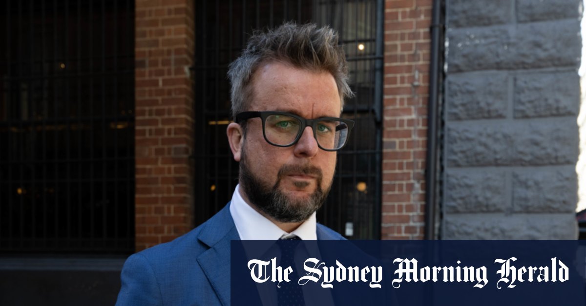 Justin Stevens, directeur d'ABC News, dénonce le harcèlement du personnel