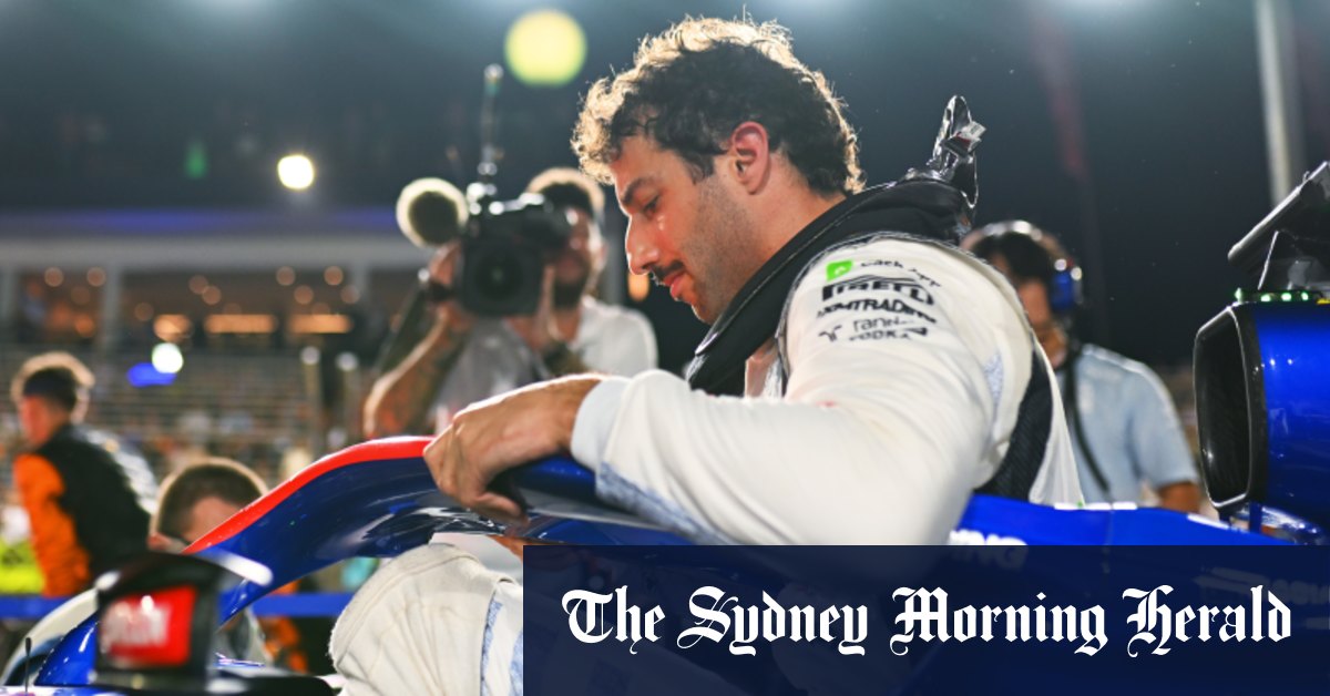 La star de Formule 1 de McLaren, Lando Norris, s'impose à Singapour ; la star australienne Daniel Ricciardo marque un point ; Oscar Piastri termine sur le podium ; Red Bull ; Ferrari ; Mercedes