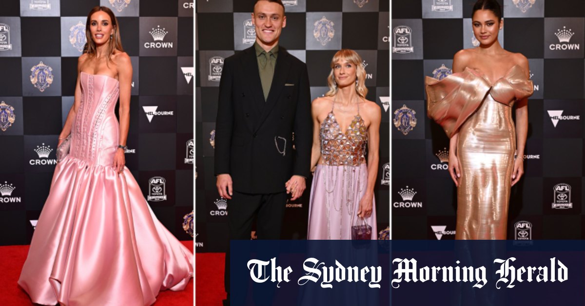 Rebecca Judd fait son retour sur le tapis rouge avec des looks de mariées qui dominent