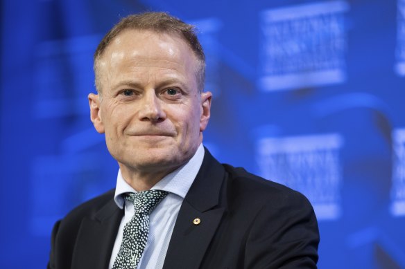 Le professeur Richard Scolyer qui entreprend un traitement expérimental pour traiter son cancer du cerveau.