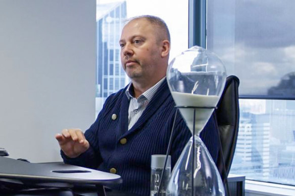 L'homme d'affaires et courtier financier Damien Simonfi évolue dans le cercle restreint de Robert depuis des années.