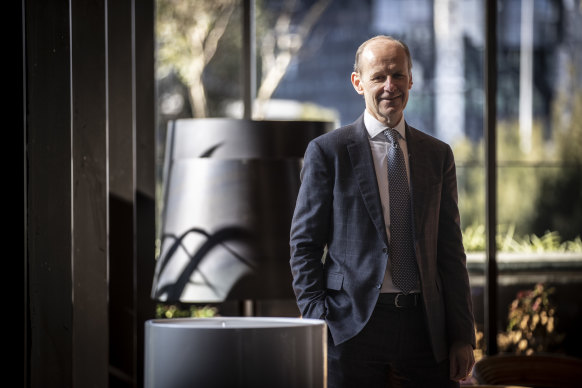 Le directeur général d'ANZ, Shayne Elliott, a été nommé champion des affaires pour Singapour.