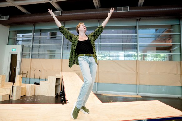 Reuben Kaye, qui joue Hérode, en répétition pour Jesus Christ Superstar à Ultimo. 