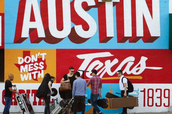 Musk a transféré les opérations de Tesla au Texas cette année.