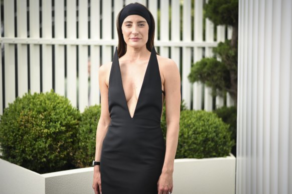 Au point : Rebecca Harding dans Sportmax.