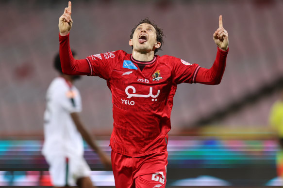 Socceroo Craig Goodwin se situe au bas de la chaîne alimentaire du football saoudien avec Al-Wehda.