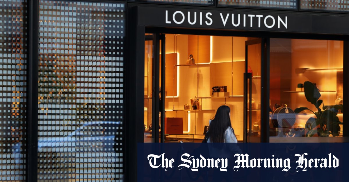 Gucci, Louis Vuitton et Versace vacillent en Australie alors que les magasins phares pataugent