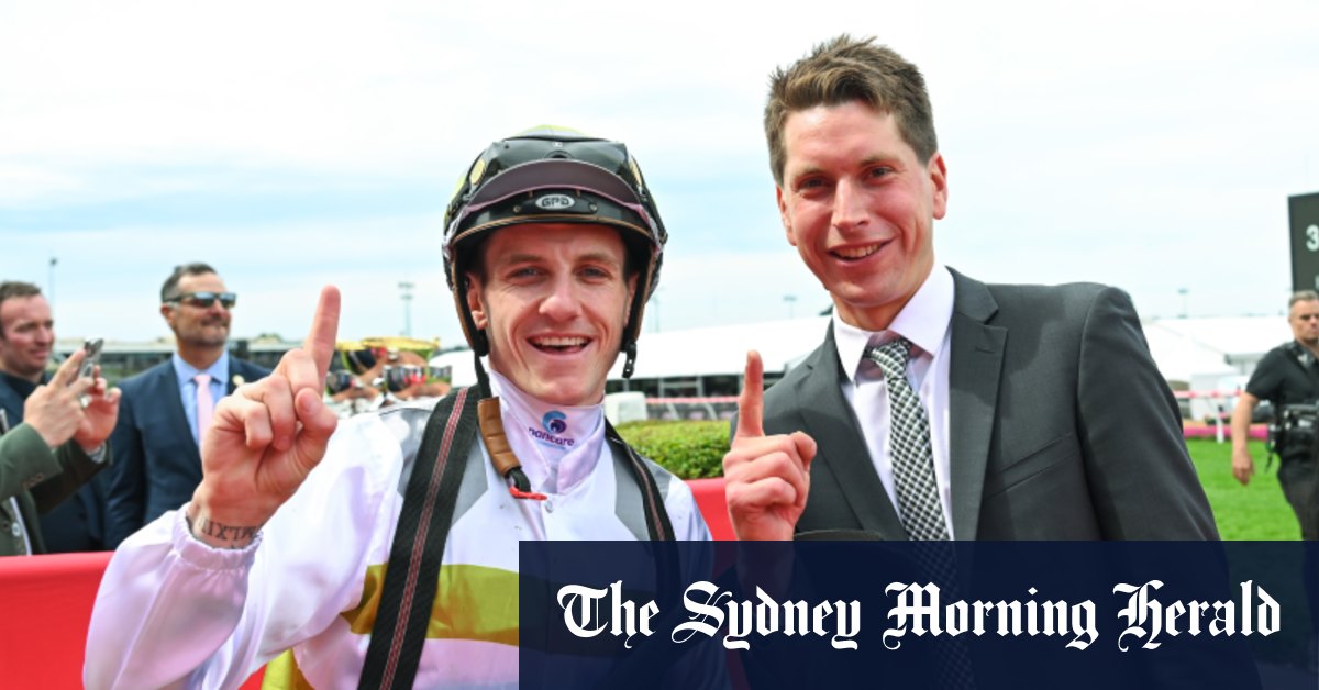 Les commissaires des courses de Victoria sévissent contre les publicités des jockeys skivvy ; Caulfield abandonne la journée de course du groupe 1 ; Les codes de course subissent une perte de 58 millions de dollars