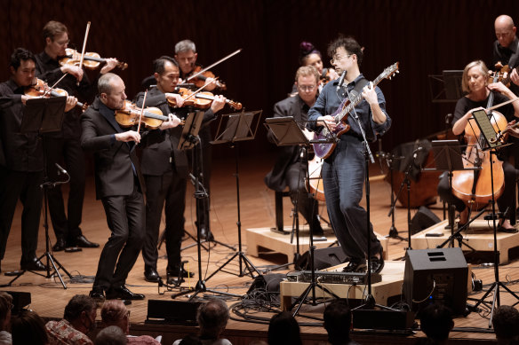 Le guitariste Sean Shibe et l'Australian Chamber Orchestra interprètent Scotland Unbound le 17 novembre.