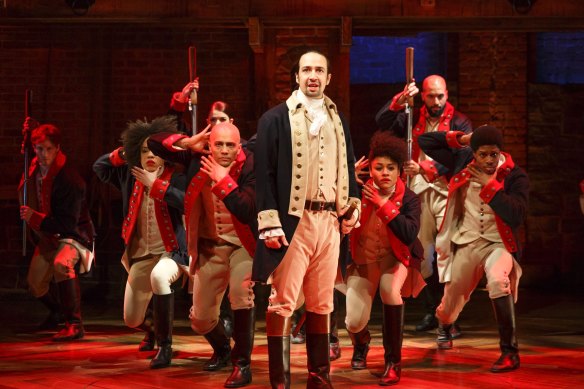 Lin-Manuel Miranda (au centre) a décroché l'or mondial avec sa comédie musicale historique, Hamilton.