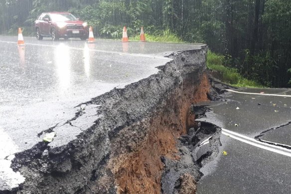 Le nettoyage et les réparations du cyclone tropical Jasper de décembre 2023 continuent de peser sur le budget.