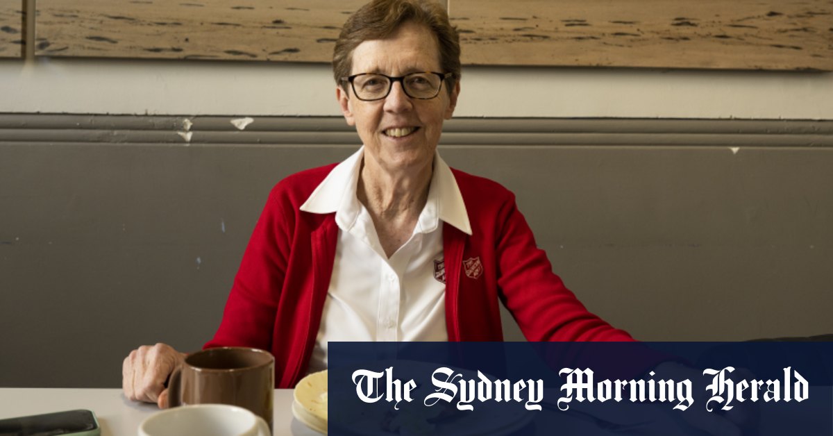 Miriam Gluyas voulait devenir golfeuse professionnelle. Au lieu de cela, elle est commissaire de l'Armée du Salut avec un salaire de 26 000 $.