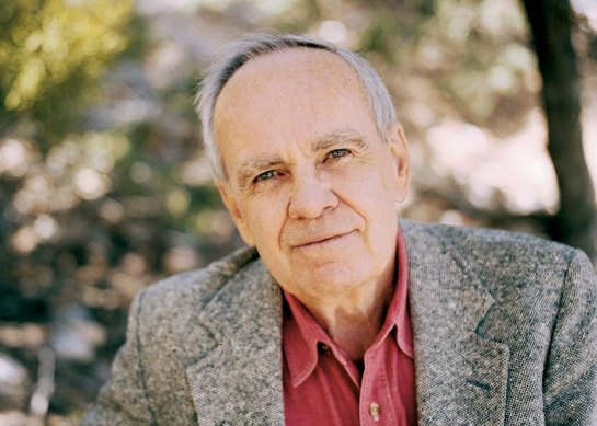 Le regretté auteur Cormac McCarthy.