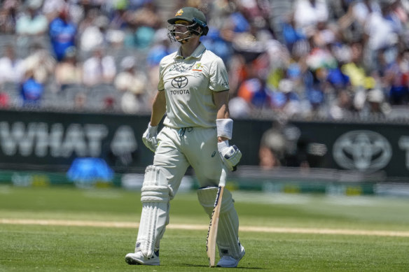Le guichet de Steve Smith a précipité l'effondrement de l'Australie.